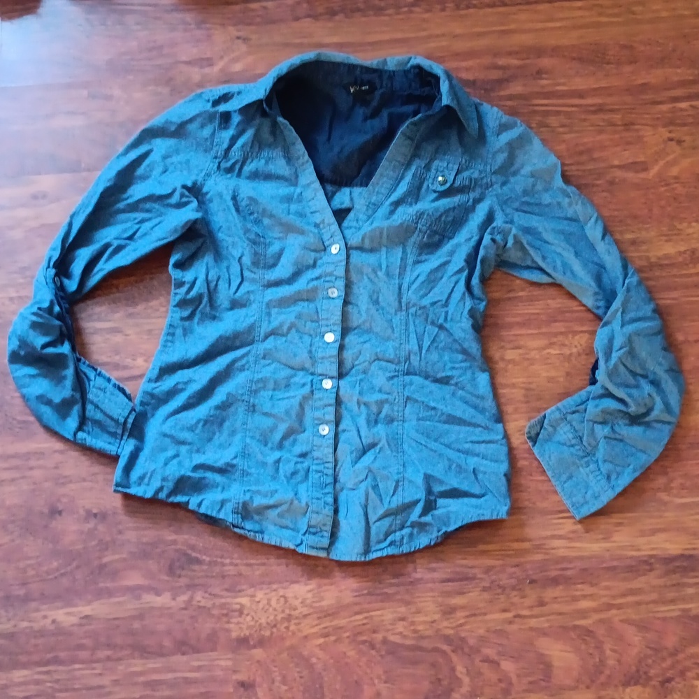 Guess‎ cotton button down